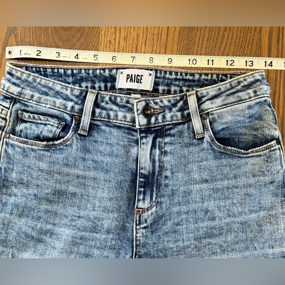 PAIGE Noella Distressed Cropped Jeans - Picture 6 of 8